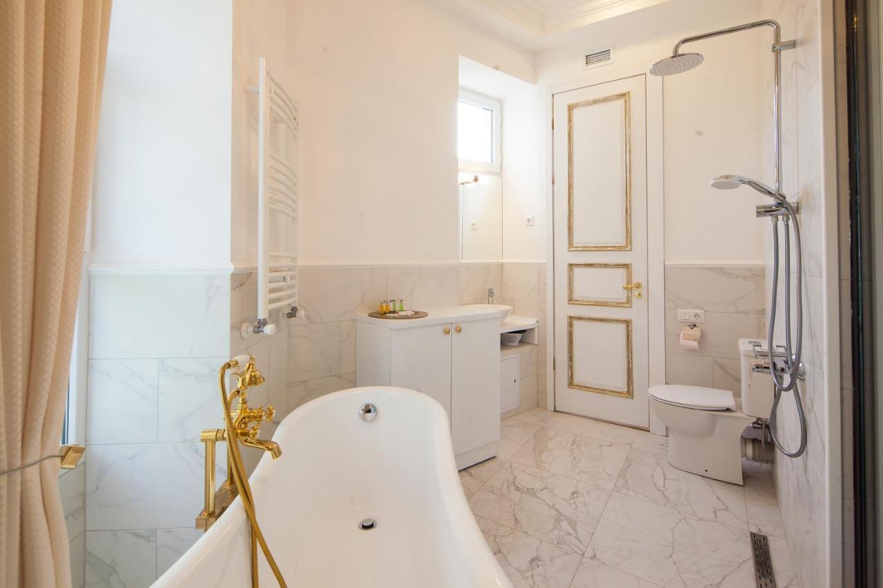 Deluxe Prince Machabeli Suite ティビリシ エクステリア 写真